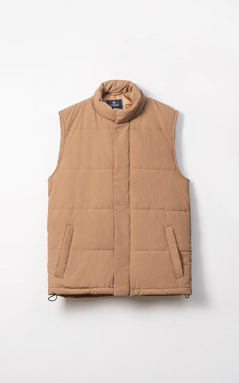 SLEEVELESS QUILTED JACKET